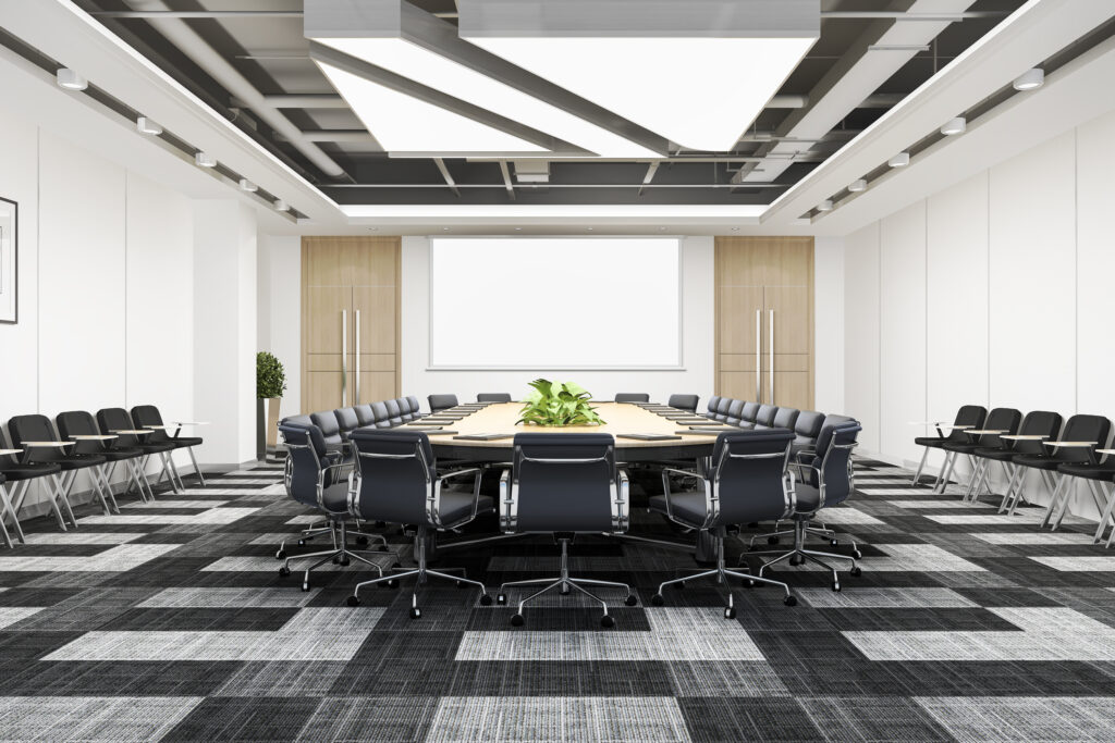 Sala de reuniones corporativa preparada para un evento de empresa